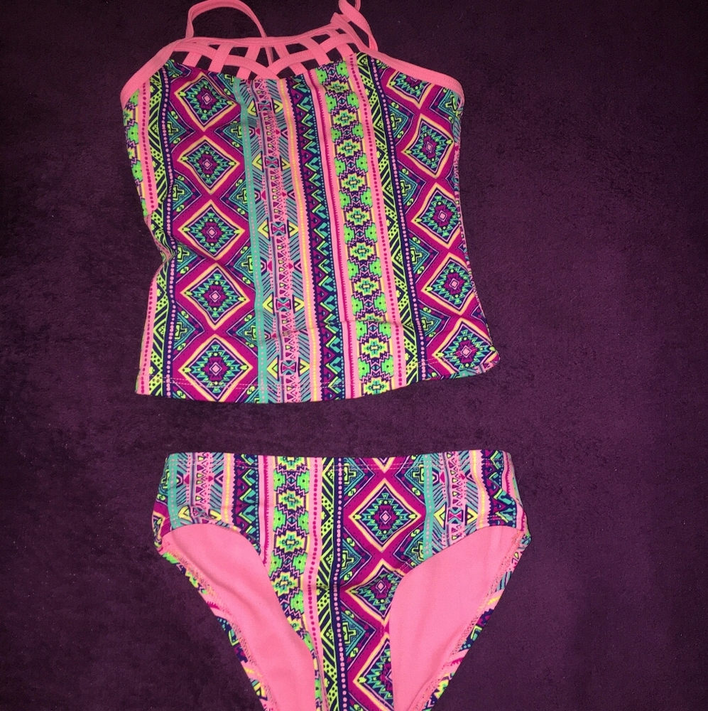 Girls assorted clothes